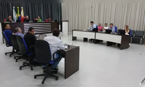 Comerciantes poderão ocupar boxes do Terminal Urbano por mais um ano