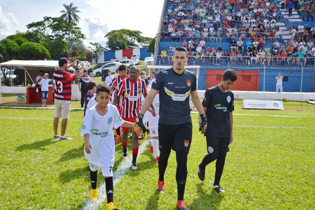 Revelado pelo São Paulo, o goleiro Pablo tentará o seu segundo acesso no Apucarana Sports - Foto: Sérgio Rodrigo