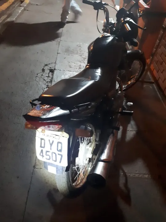 Adolescente é flagrado pilotando moto adulterada em Apucarana