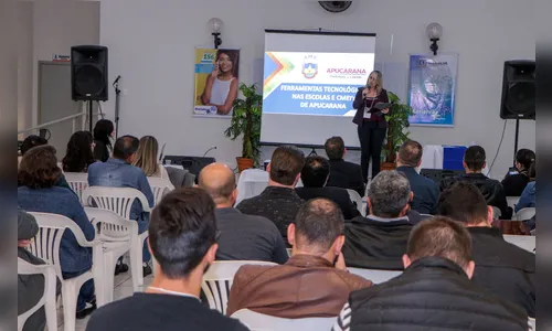 Apucarana é premiada por projeto inovador desenvolvido na educação municipal