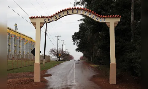 Prefeitura restaura pórtico de acesso à Colônia Esperança