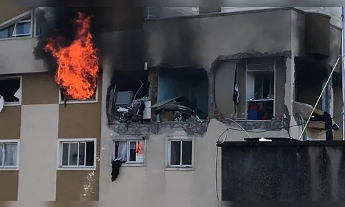 Criança morre e outras três pessoas ficam feridas em explosão de apartamento