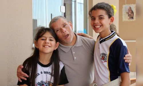 
							Alunos entregam doações no Lar são Vicente de Paulo e Lar Santo Antônio em Arapongas 
						
						