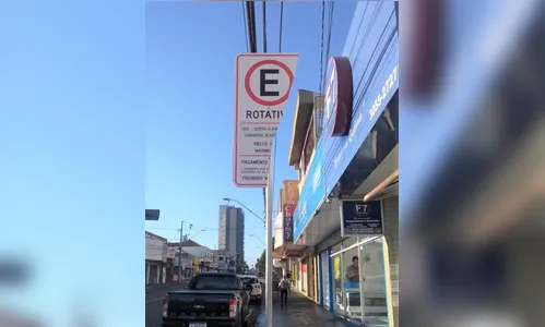 Placas do Estacionamento Rotativo em Arapongas são danificadas