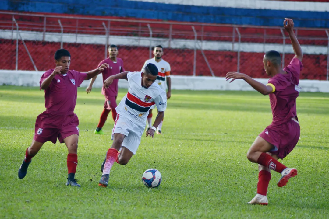 No primeiro turno do Paranaense o Apucarana goleou o Sport pelo placar de 4 a 1 - Foto: Sérgio Rodrigo