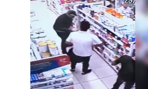 Quadrilha é flagrada furtando farmácia em Arapongas, produtos eram vendidos em camelódromo de Londrina