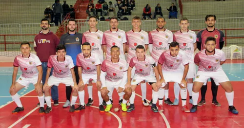 A Atlética XII de Março-UTFPR está na final da Primeira Divisão de Futsal em Apucarana - Foto: www.oesporte.com.br