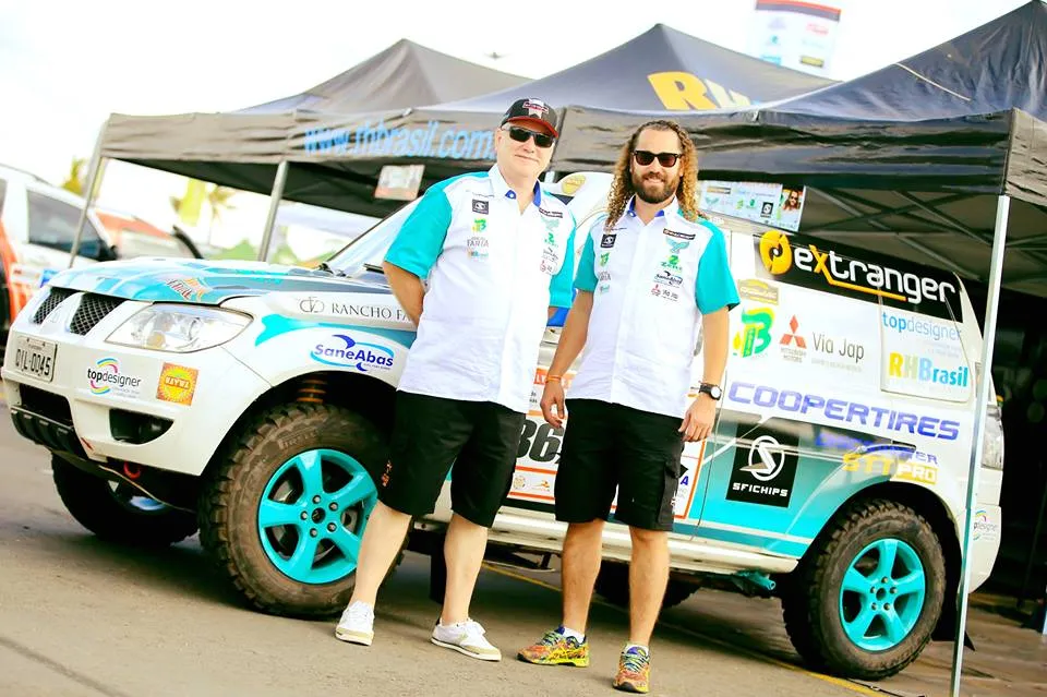 O piloto Otávio "Marreco" e o navegador Allan Enz vão competir neste final de semana em Santa Catarina - Foto: Divulgação