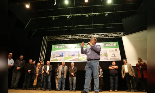 
							Beto Preto anuncia Ambulatório de Especialidades em Jacarezinho
						
						