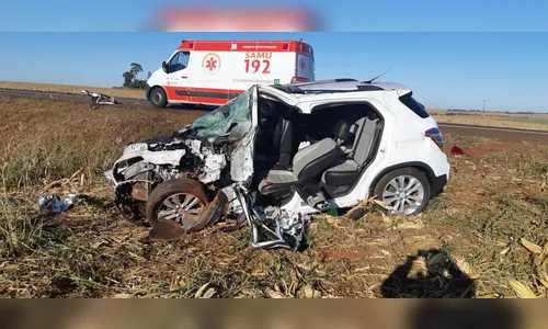 Grave acidente entre van e carro na BR-163, deixa uma criança ferida