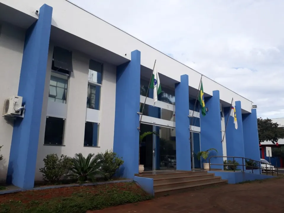 Câmara de Apucarana e MP firmam acordo para realização de   concurso público