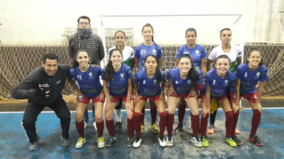O time de futsal feminino de Apucarana vem de duas vitórias no último final de semana - Foto: Divulgação