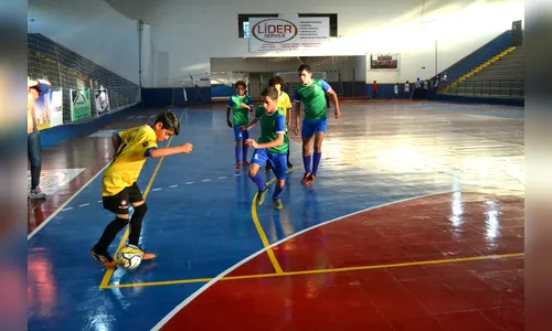 Escola de Futsal de São Pedro do Ivaí se destaca na região