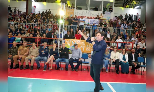 
							Abertura dos JEP's lota Ginásio Lagoão em Apucarana
						
						