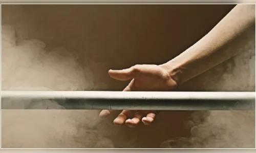 Jovem é agredido com barra de ferro em Marumbi