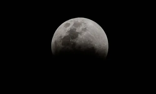 Eclipse lunar poderá ser observado no Brasil nesta terça-feira