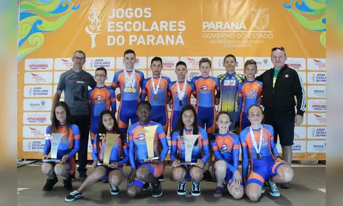 Colégio de Rolândia conquista mais uma vez o título nas duas categorias