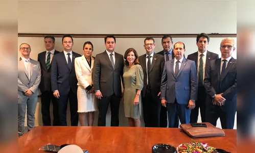 Ratinho Junior discute parcerias com o governo de Nova York