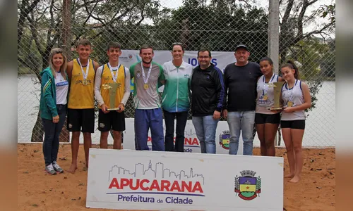 Colégio Estadual Dois Vizinhos é campeão nos Jogos Escolares do Paraná