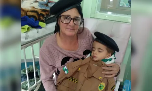 
						
							Polícia Militar de Apucarana visita pacientes do Hospital Materno Infantil
						
						