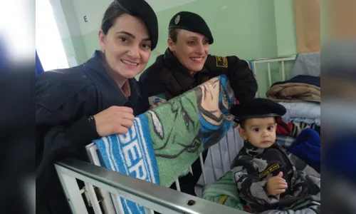 
						
							Polícia Militar de Apucarana visita pacientes do Hospital Materno Infantil
						
						