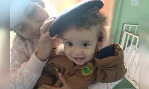 
						
							Polícia Militar de Apucarana visita pacientes do Hospital Materno Infantil
						
						