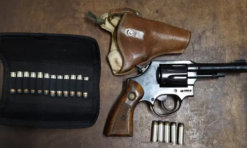 PM de Apucarana apreende arma após briga de casal 