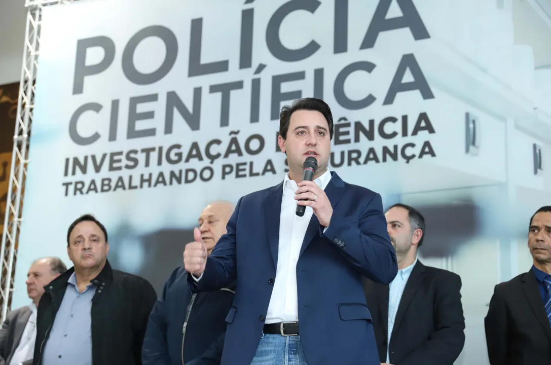 Polícia Científica do Paraná recebe mais 96 profissionais