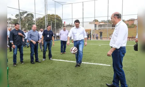 
							Ratinho Junior inaugura 'Meu Campinho' e garante nova unidade de saúde em Ivaiporã
						
						