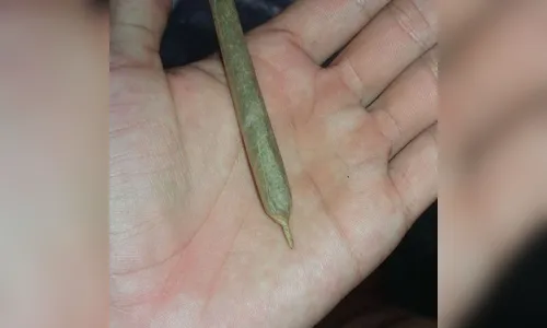 Cigarros de maconha são encontrados em alojamento de jogos 