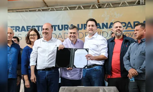 Ratinho Junior inaugura 'Meu Campinho' e garante nova unidade de saúde em Ivaiporã