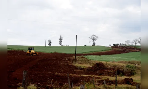 Consórcio viabiliza recuperação de estradas em Jardim Alegre