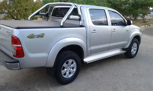 Caminhonete é roubada em Marilândia do Sul 