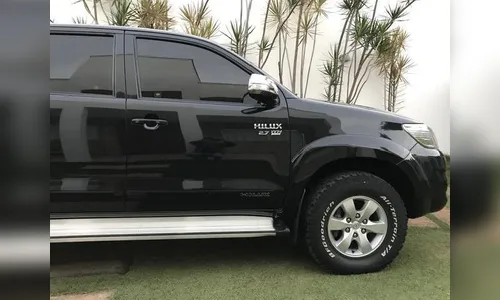 Casal é feito refém durante assalto em Arapongas; caminhonete foi roubada