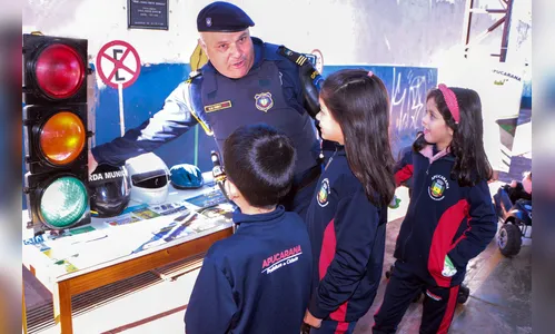 Estudantes apucaranenses aprendem as leis de trânsito de forma lúdica