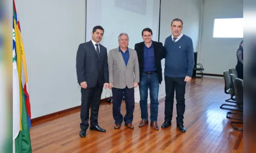 
							TCE realiza em Apucarana curso



sobre licitações e contratos públicos
						
						