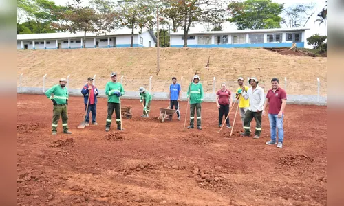 Prefeitura de São João do Ivaí constrói campo de futebol no Distrito de Santa Luzia da Alvorada