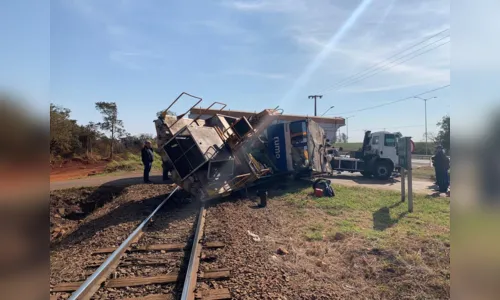 
						
							Acidente entre locomotiva de manutenção e caminhão acontece em Aricanduva
						
						