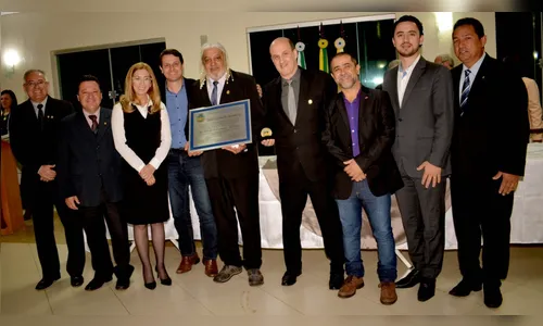 Câmara entrega Título de Cidadão Benemérito de Apucarana ao “Alfredão”