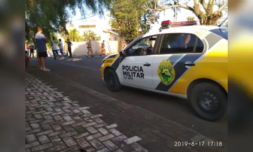 
							Acidente entre carro e moto provoca ferimentos em um homem de 40 anos 
						
						