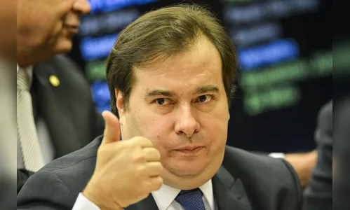 Maia defende mudança no sistema das eleições municipais de 2020