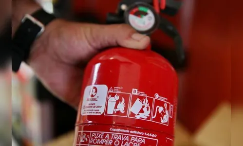 Homens se passam por funcionários de empresa e aplicam golpe do extintor em Apucarana