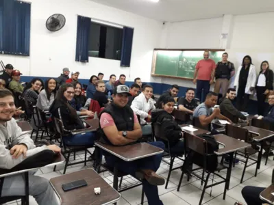 10º BPM realiza palestras para divulgação do Curso de Formação de Oficiais 