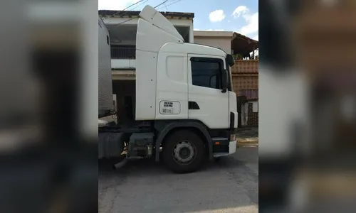 Motorista refém por 11 horas após roubo é liberado na PR 272