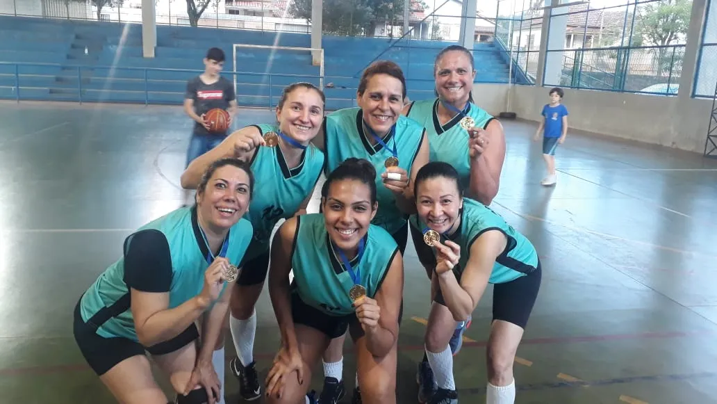 O time de basquetebol feminino de Apucarana estreia neste sábado contra Marechal Cândido Rondon - Foto: Divulgação