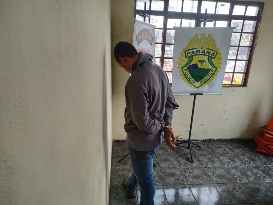 Polícia Militar de Apucarana prende suspeito de ser o 'Bandido da Moto'