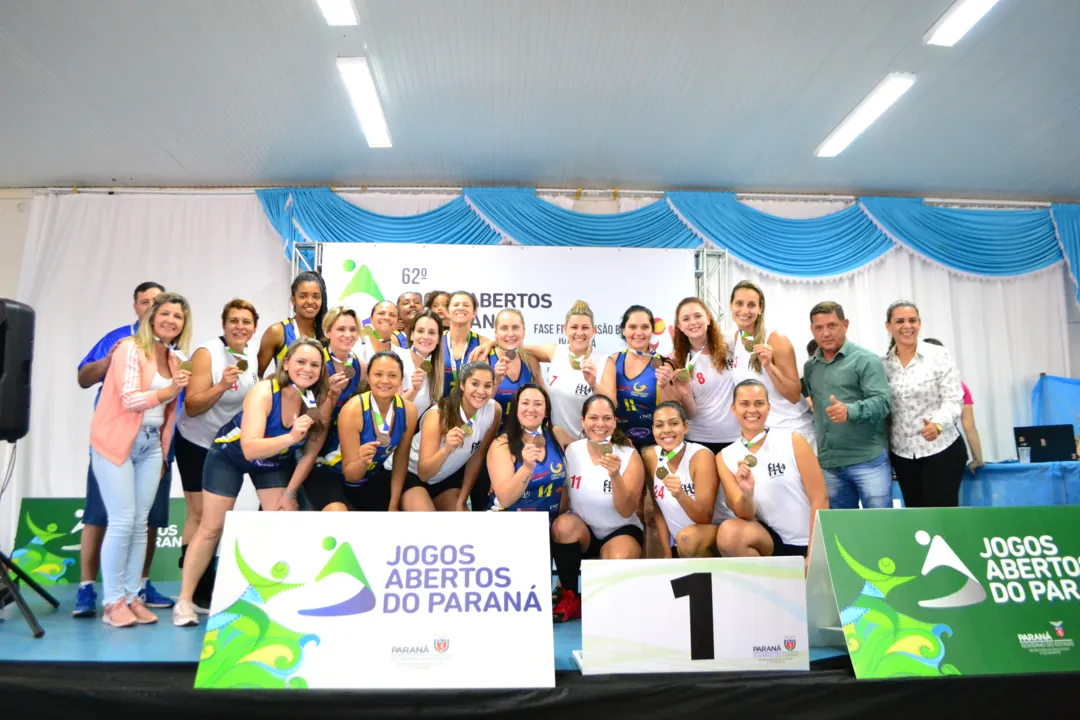Basquetebol feminino de Apucarana é campeão nos Jogos Abertos do Paraná