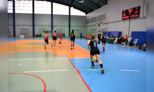 Apucarana x Paranaguá fazem final do basquetebol feminino 