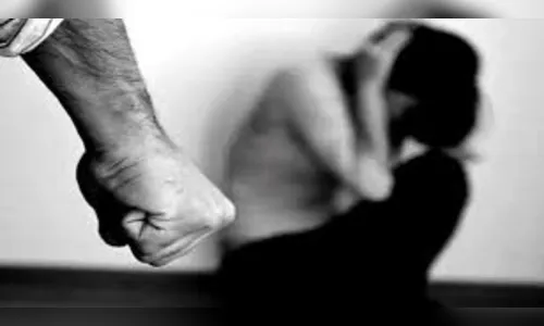 Jovem de 20 anos é detido após agredir mulher em Apucarana
