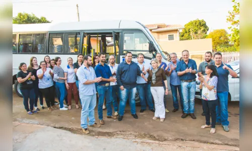 
							Prefeito de Lunardelli entrega reforma do CRAS, ônibus e carro para o Conselho Tutelar
						
						